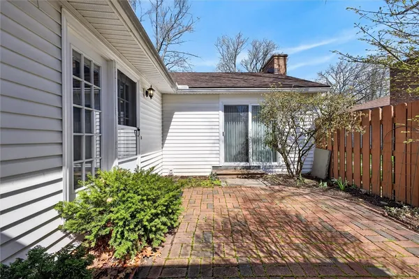 $249,900 | 52 New Wickham Drive, Penfield, NY 14526