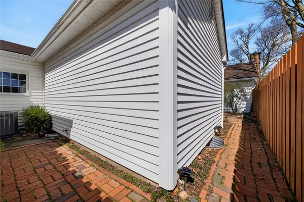 $249,900 | 52 New Wickham Drive, Penfield, NY 14526