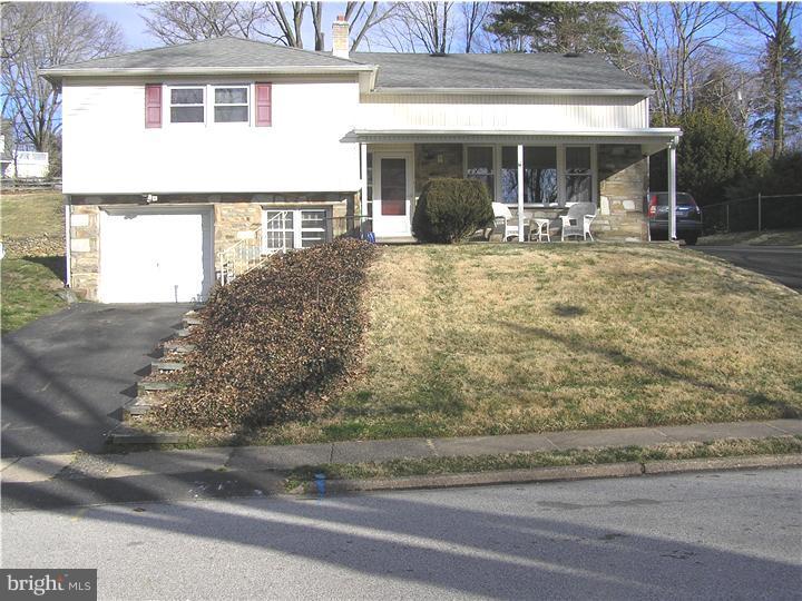 616 Pinetree Road Abington, PA 19046 - Photo 3 of 22 Exterior Front