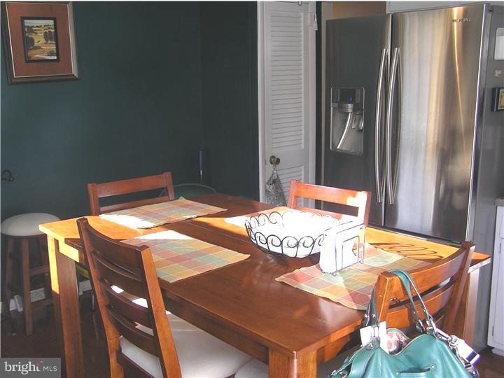 616 Pinetree Road Abington, PA 19046 - Photo 21 of 22 Kitchen