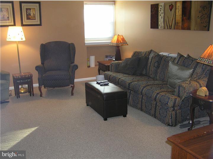 616 Pinetree Road Abington, PA 19046 - Photo 8 of 22 In-law Suite
