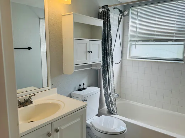 $1,750 | 151 Brighton Drive, Unit D, Boca Raton, FL 33434