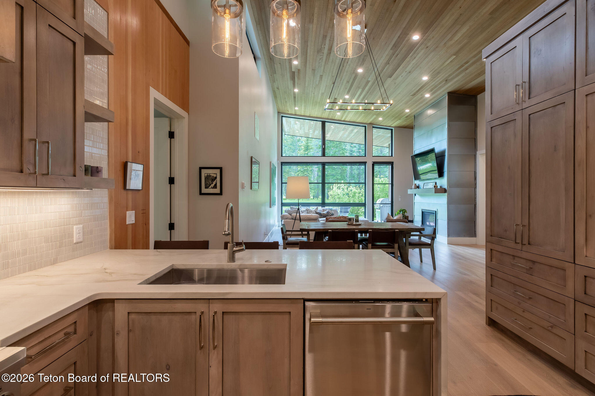 15415 Tall Timber Road Jackson, WY 83001 - Photo 11 of 45 Astoria - Interior