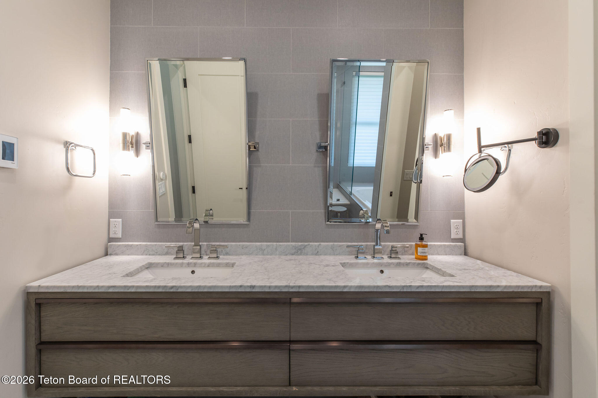 15415 Tall Timber Road Jackson, WY 83001 - Photo 16 of 45 Astoria - Interior