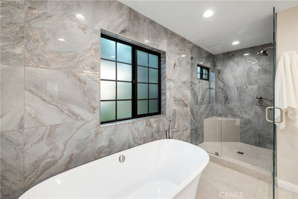 750 14th Street Manhattan Beach, CA 90266 - Photo 46 of 60