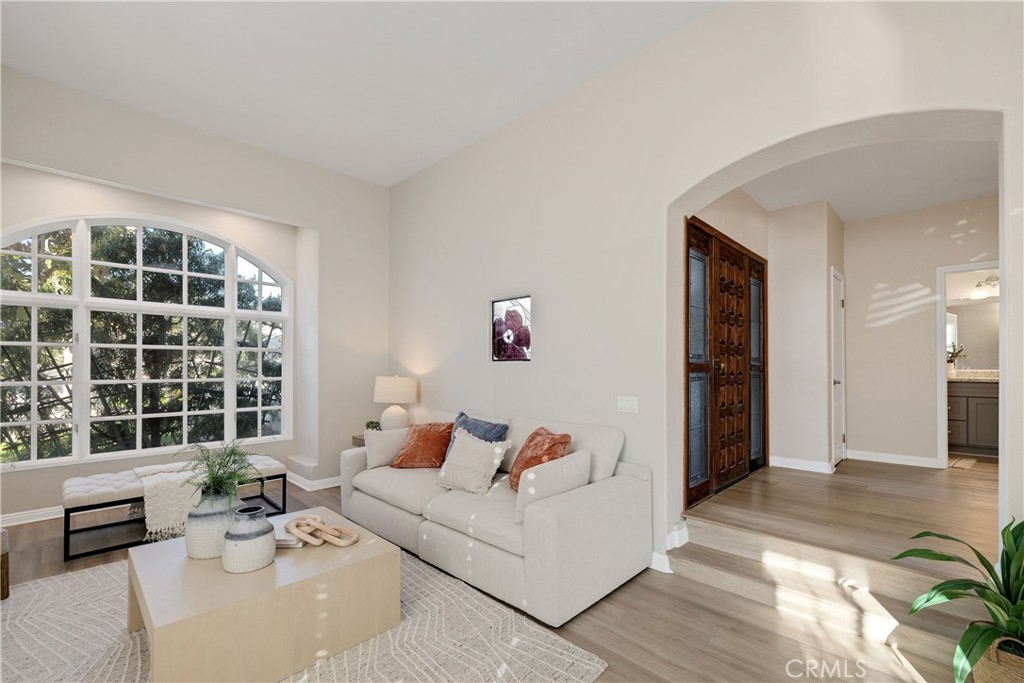 750 14th Street Manhattan Beach, CA 90266 - Photo 10 of 60 a living room with furniture and windows