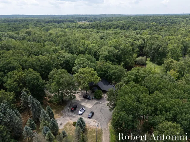 $5,000,000 | 4751 Johnson Road, Gowen, MI 49326