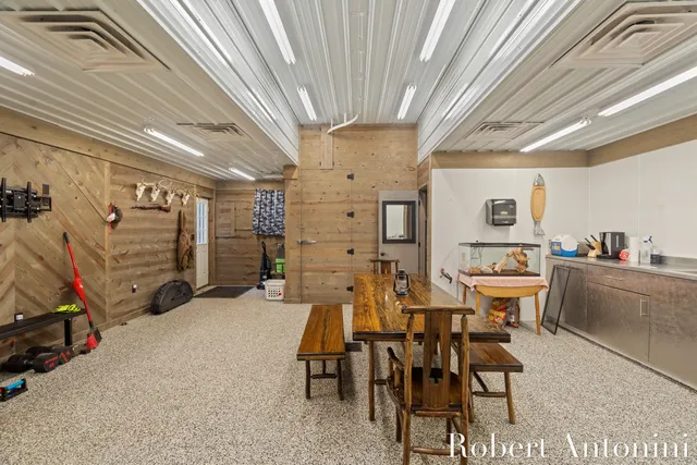 $5,000,000 | 4751 Johnson Road, Gowen, MI 49326