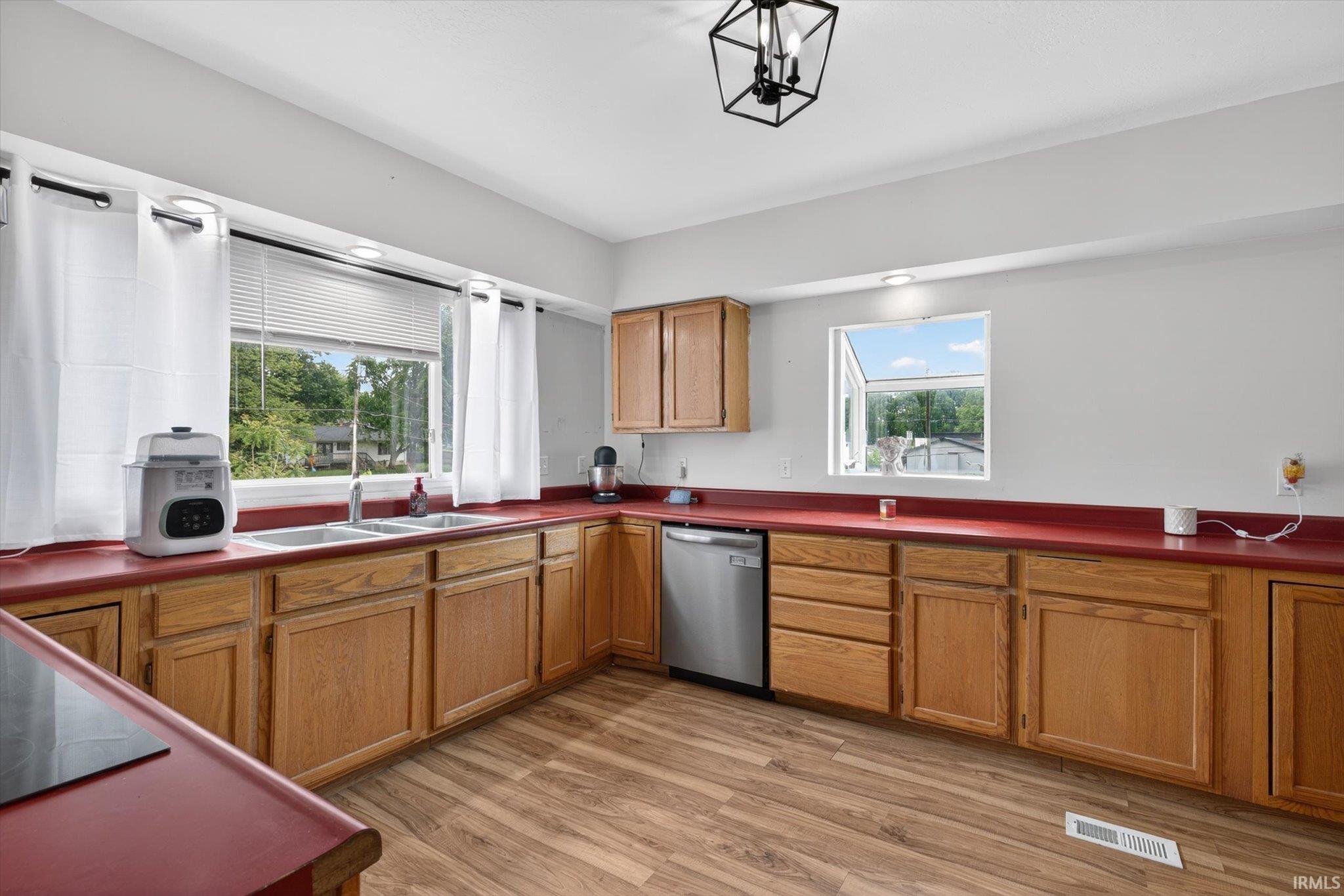 630 South 9th Street Mitchell, IN 47446 - Photo 7 of 29
