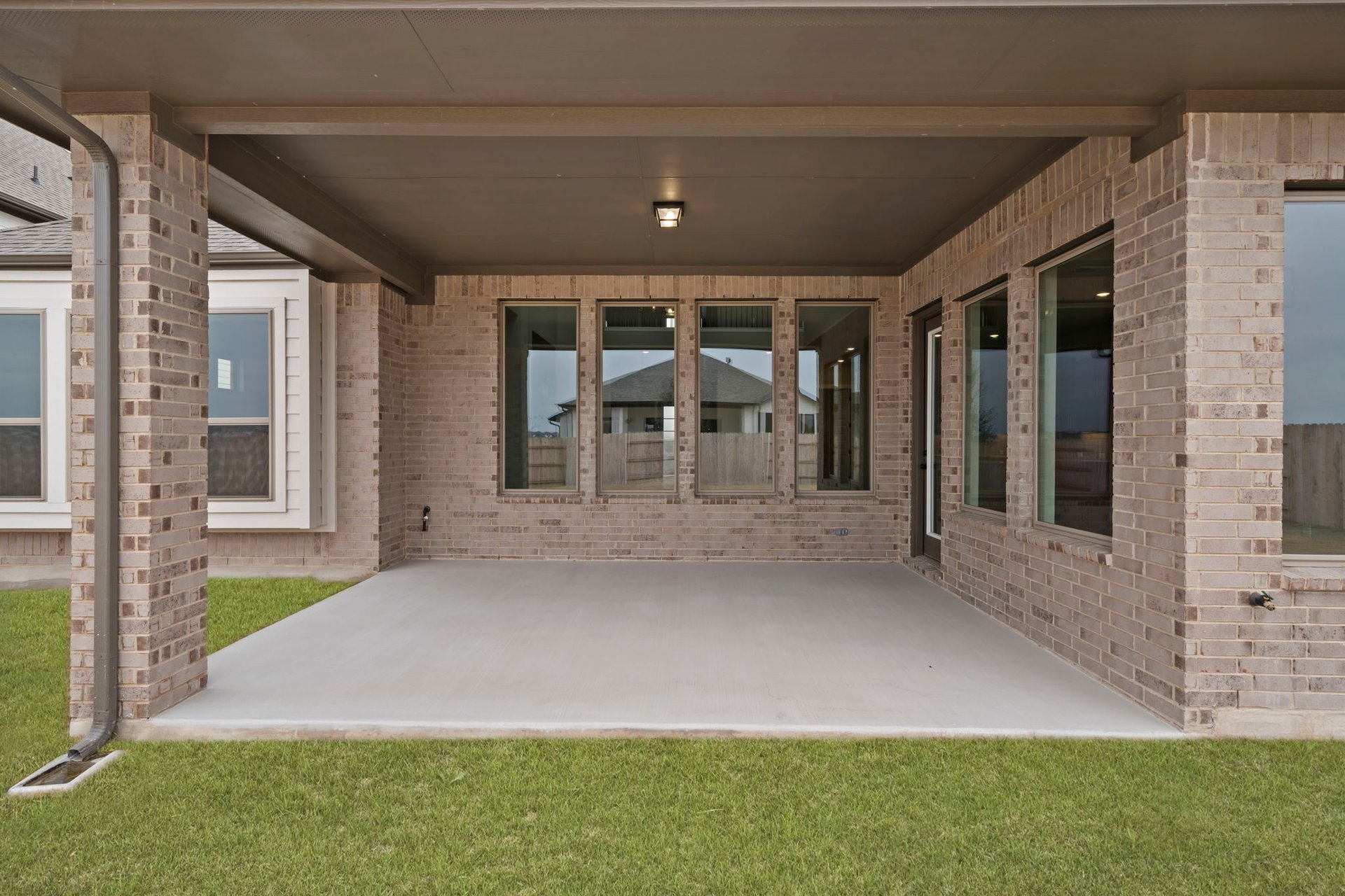 812 South Hemingway Loop Liberty Hill, TX 78642 - Photo 29 of 39 Rear Covered Patio