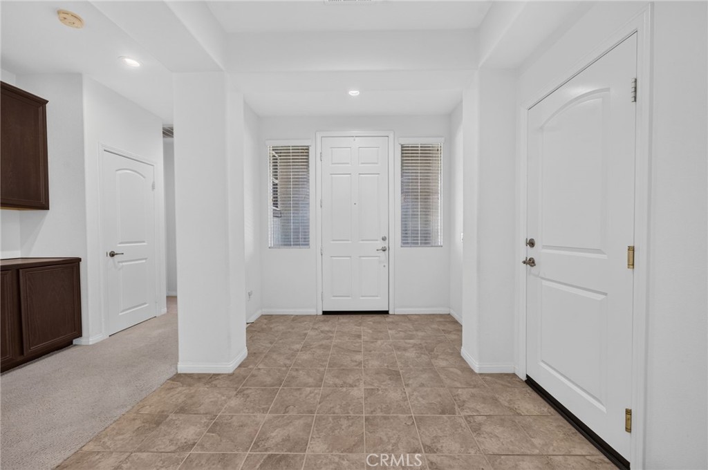 12687 Cathedral Ridge Way Riverside, CA 92503 - Photo 16 of 71