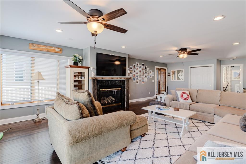 27 Maryland Road Little Egg Harbor, NJ 08087 - Photo 9 of 50