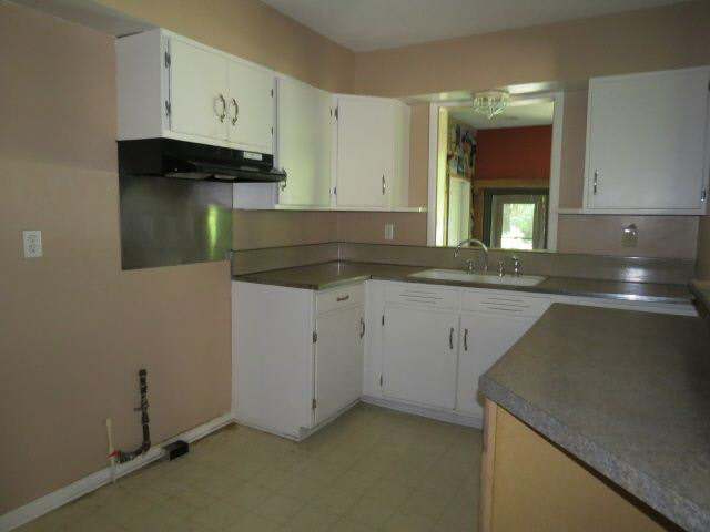 409 South Stradling Road Muncie, IN 47304 - Photo 4 of 13