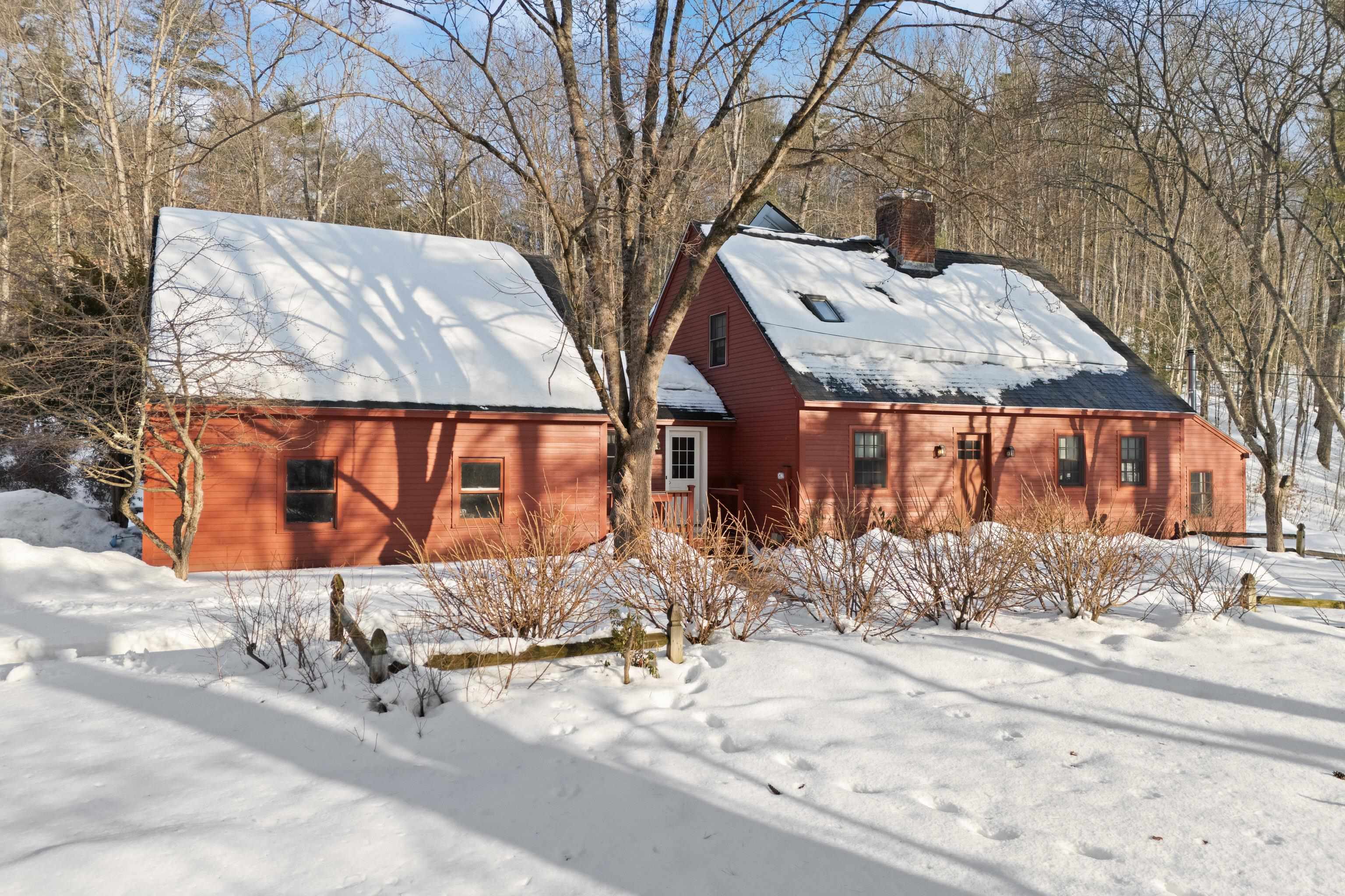 488 Shaker Road Concord, NH 03301 - Photo 3 of 44 Gallery Image 3