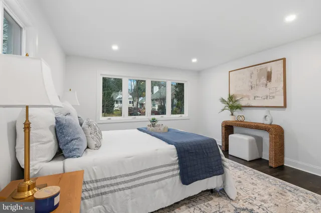 $699,000 | 2 Soldier Song Lane, Media, PA 19063