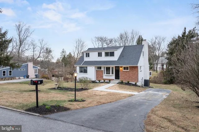 $699,000 | 2 Soldier Song Lane, Media, PA 19063