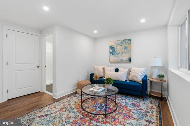 $699,000 | 2 Soldier Song Lane, Media, PA 19063