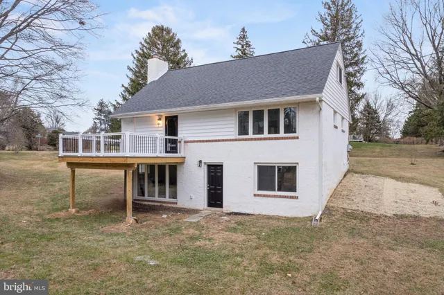 $699,000 | 2 Soldier Song Lane, Media, PA 19063