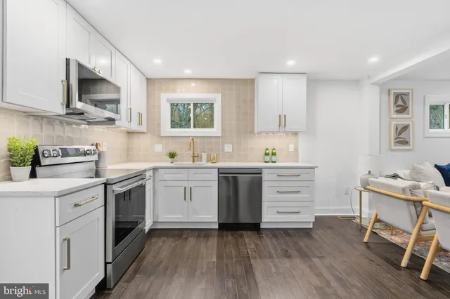 $699,000 | 2 Soldier Song Lane, Media, PA 19063