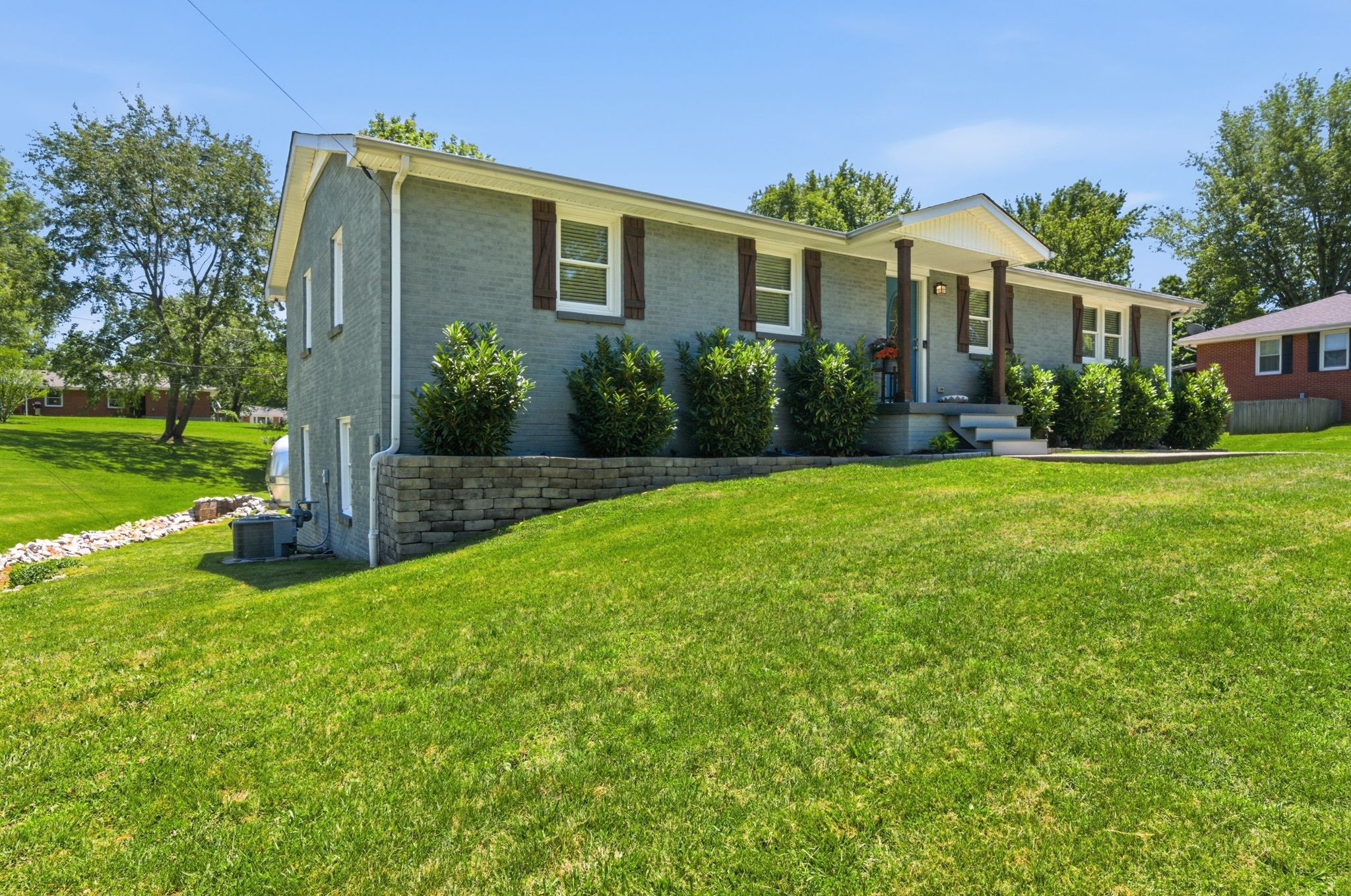 307 South Hummingbird Lane Dickson, TN 37055 - Photo 12 of 35