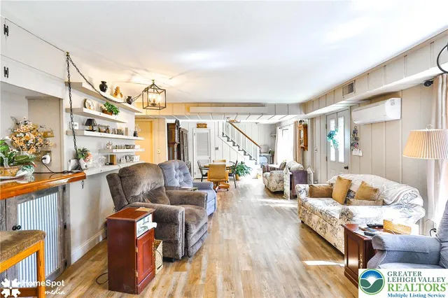 $399,900 | 445 Morvale Road, Easton, PA 18042