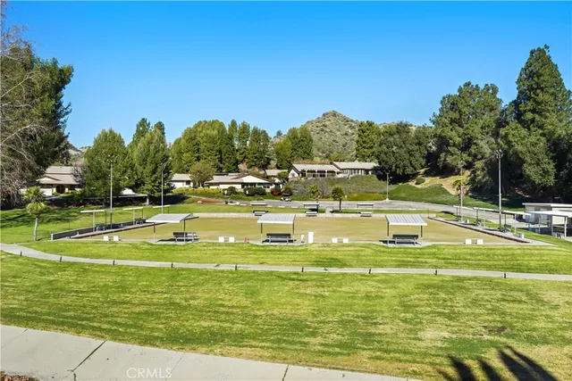 $365,000 | 26737 Oak Crossing Road, Unit B, Newhall, CA 91321