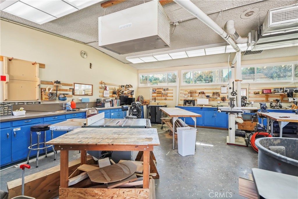 26737 Oak Crossing Road, Unit B Newhall, CA 91321 - Photo 26 of 38