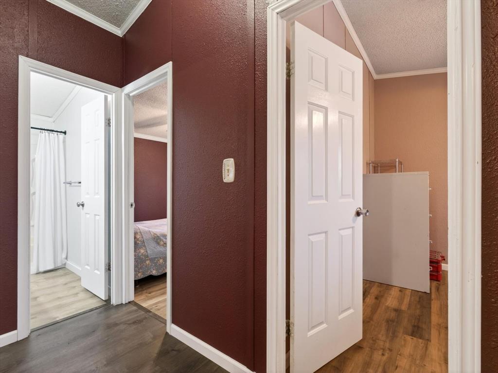 13051 Cherokee Road Sanger, TX 76266 - Photo 8 of 40