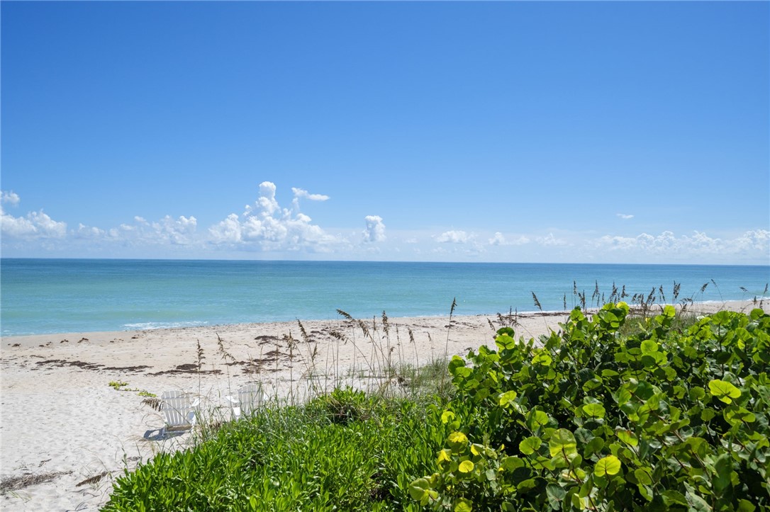 1050 Reef Road, Unit 102 Vero Beach, FL 32963 - Photo 30 of 36