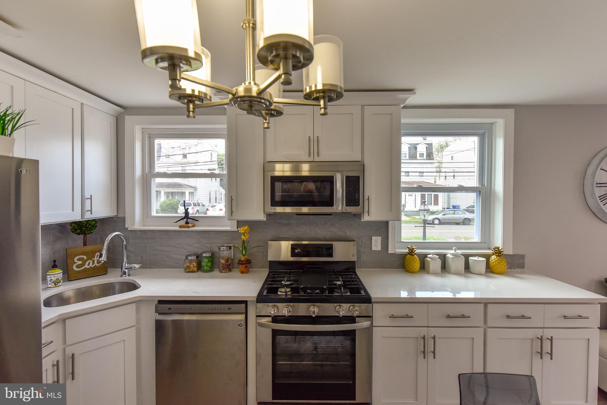 809 Columbus Road Burlington, NJ 08016 - Photo 4 of 36
