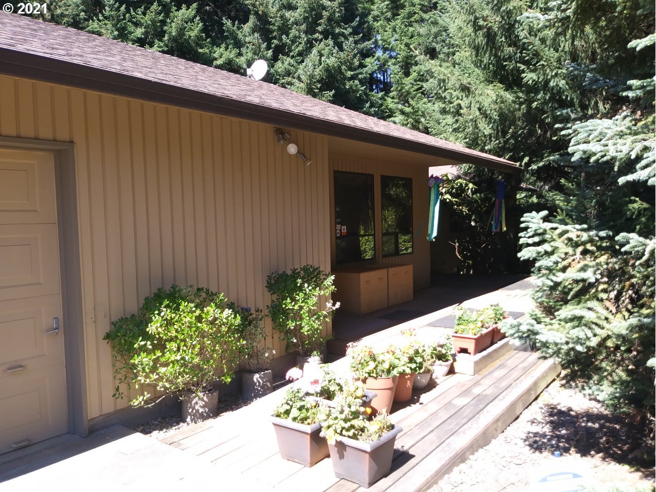 20400 Southwest Chapman Road Sherwood, OR 97140 - Photo 1 of 16 Gallery Image 1