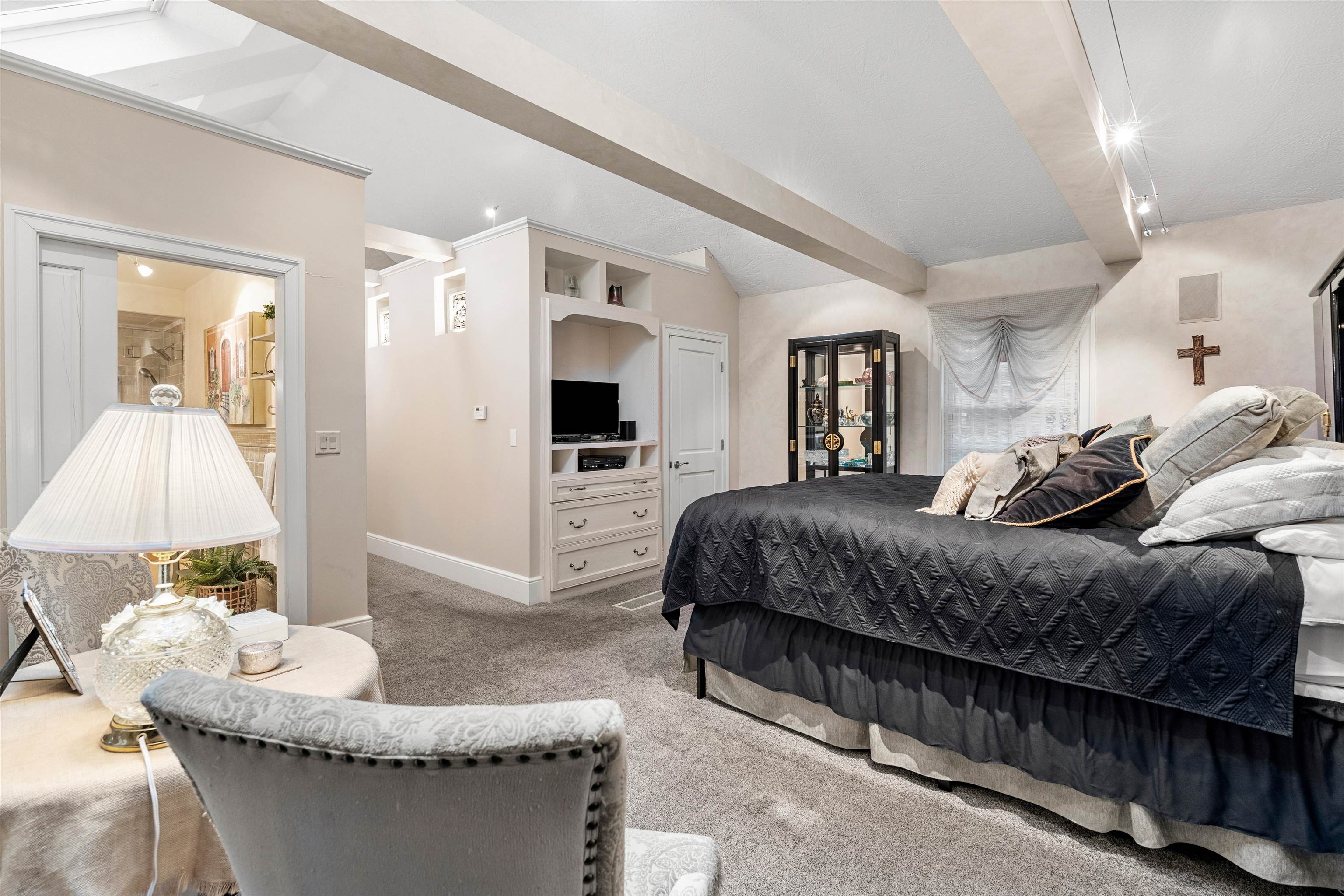 5 General Amherst Road Amherst, NH 03031 - Photo 11 of 39