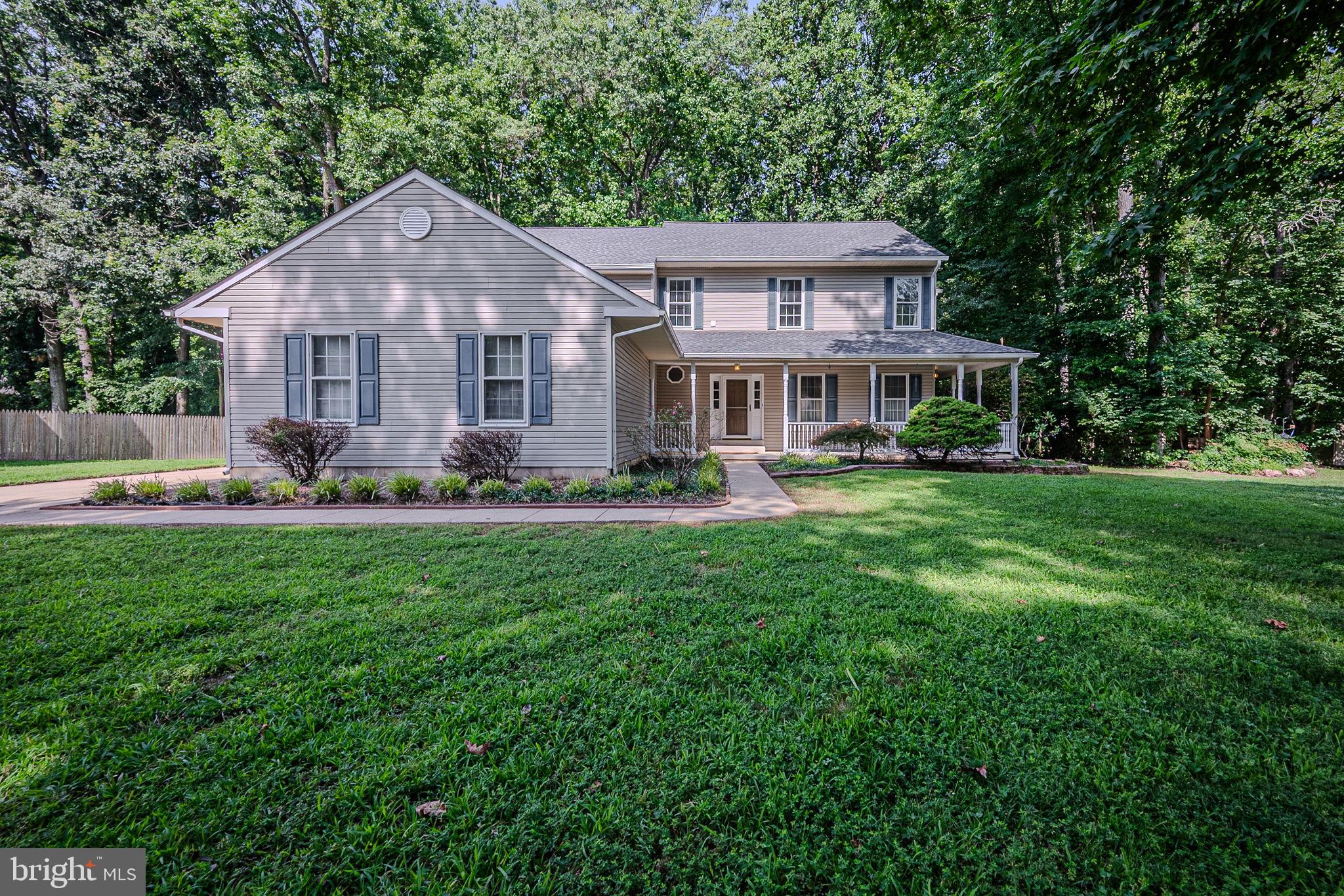 108 Michaels Lane Newark, DE 19713 - Photo 3 of 53 a house view with a garden space
