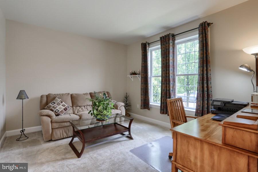 930 Chester Road Enola, PA 17025 - Photo 4 of 25 Gallery Image 4