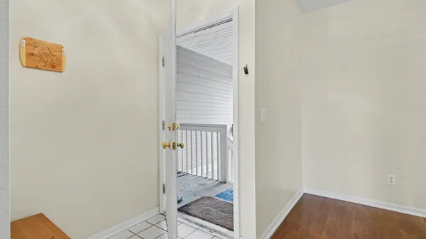 $293,500 | 1492 Fox Pointe Circle, Ann Arbor, MI 48108