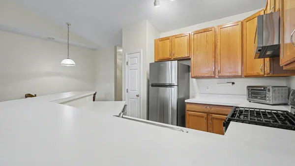 $293,500 | 1492 Fox Pointe Circle, Ann Arbor, MI 48108