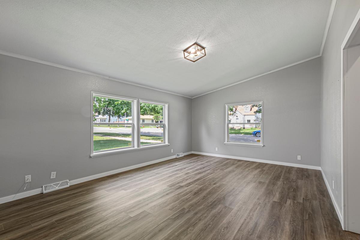 322 Park Row St. Peter, MN 56082 - Photo 15 of 29