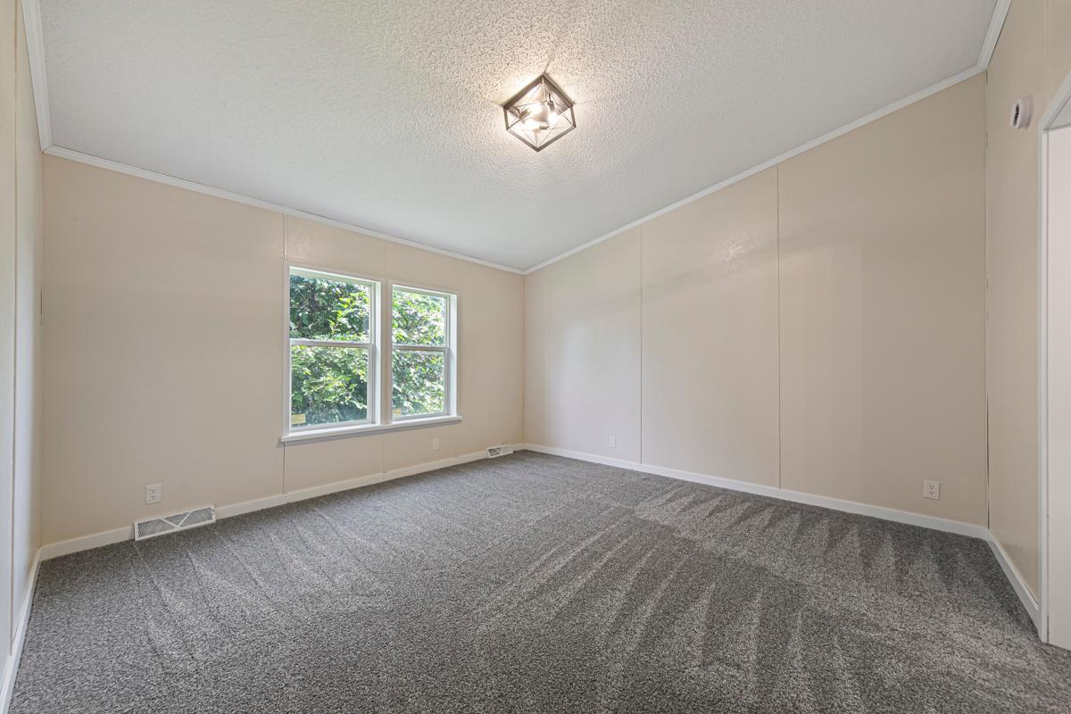 322 Park Row St. Peter, MN 56082 - Photo 19 of 29