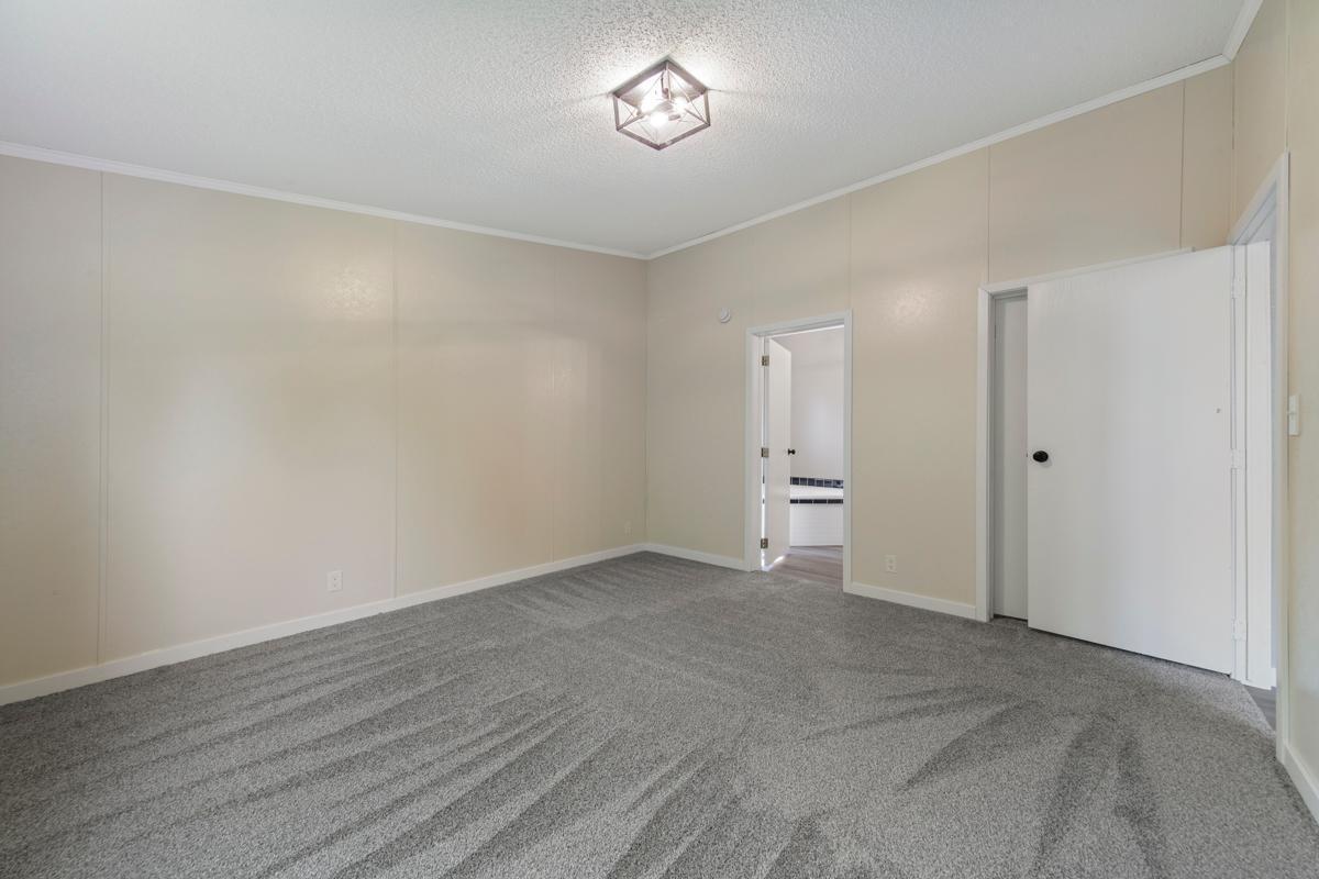 322 Park Row St. Peter, MN 56082 - Photo 20 of 29