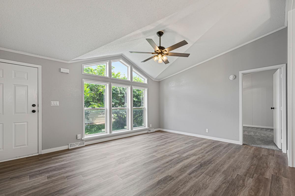 322 Park Row St. Peter, MN 56082 - Photo 6 of 29