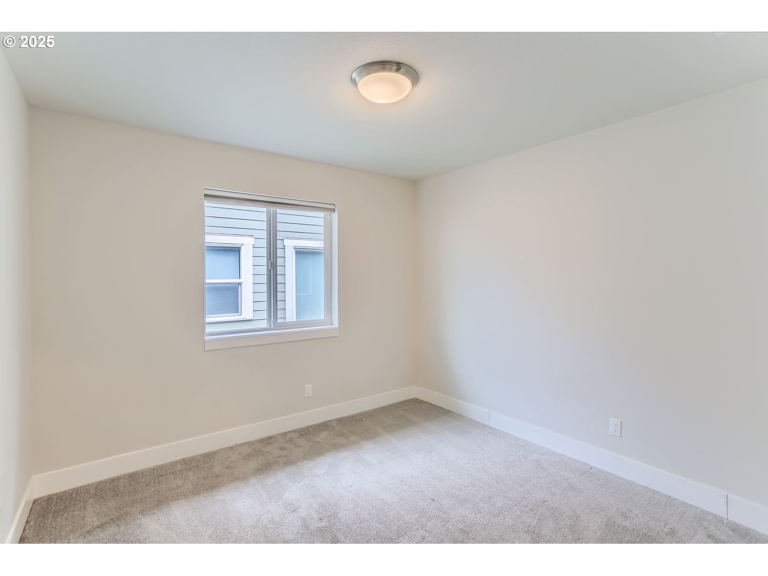4277 Southeast Reed Avenue Hillsboro, OR 97123 - Photo 19 of 28