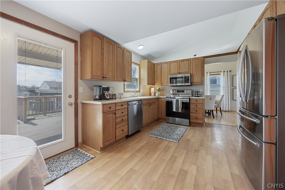 5182 Novara Lane Clay, NY 13041 - Photo 12 of 34