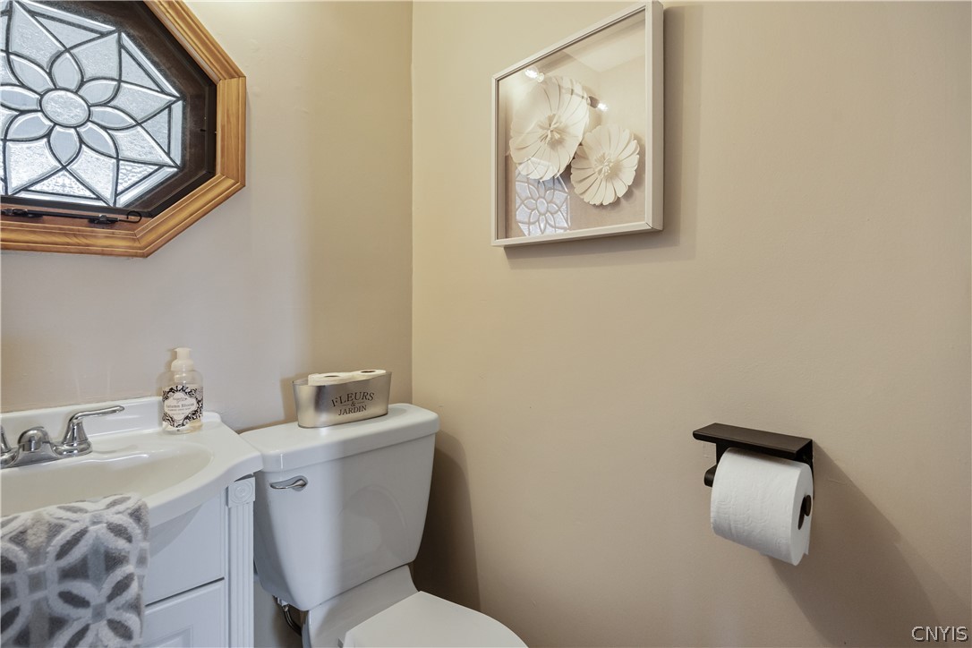 5182 Novara Lane Clay, NY 13041 - Photo 18 of 34 Half Bath