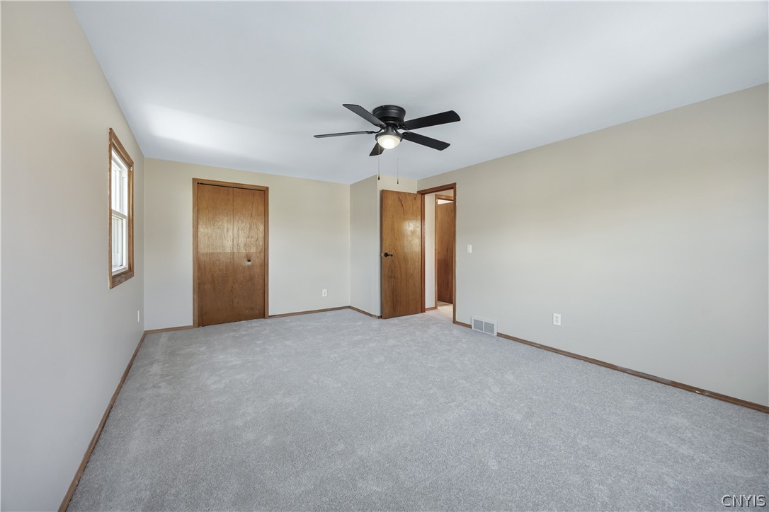 5182 Novara Lane Clay, NY 13041 - Photo 25 of 34