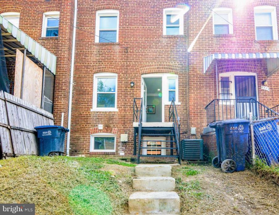 2323 Pomeroy Road Southeast Washington, DC 20020 - Photo 18 of 29