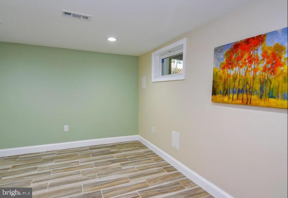 2323 Pomeroy Road Southeast Washington, DC 20020 - Photo 21 of 29