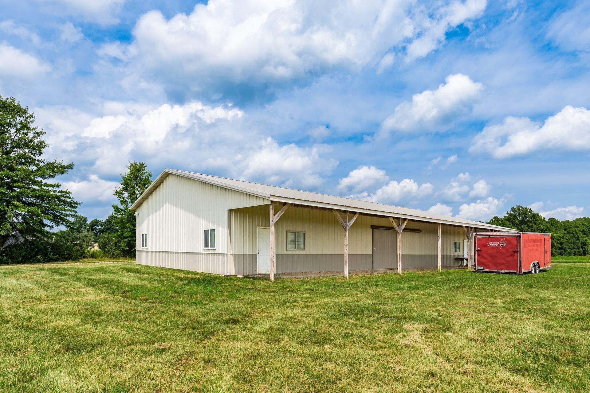 22100 Johnson Road Raymond, OH 43067 - Photo 20 of 33 Barn
