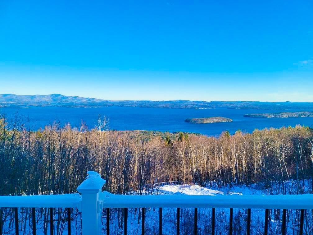 10 Overlook Ridge Gilford, NH 03249 - Photo 1 of 40 Gallery Image 1