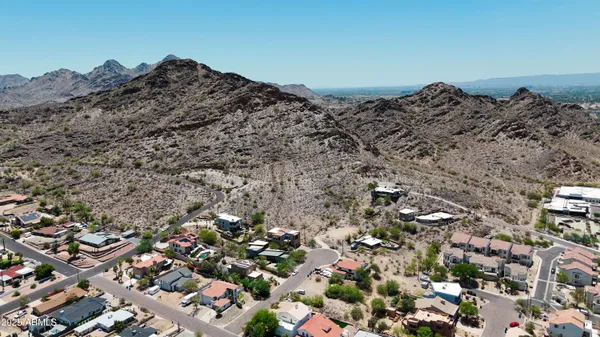 $395,000 | 1540 East Dunlap Avenue, Unit 2177, Phoenix, AZ 85020