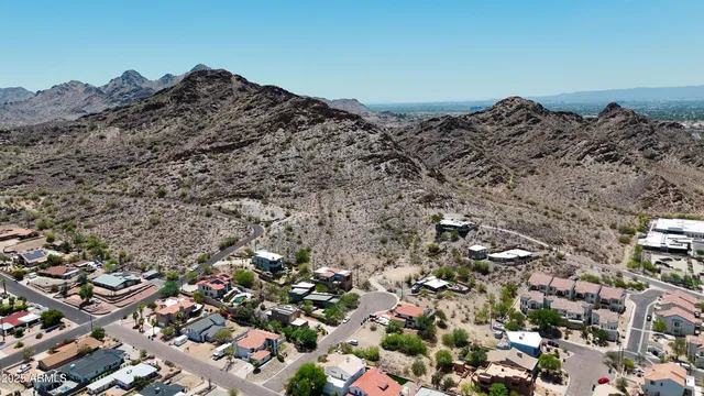 $450,000 | 1540 East Dunlap Avenue, Unit 2177, Phoenix, AZ 85020